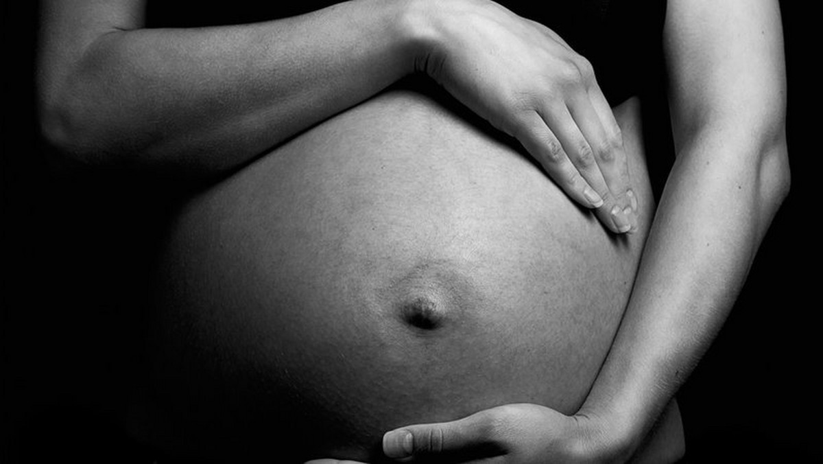 Ryzyko zgonu matki w czasie ciąży i porodu jest w Wielkiej Brytanii niemal trzykrotnie wyższe niż w Polsce. Z czego to wynika?