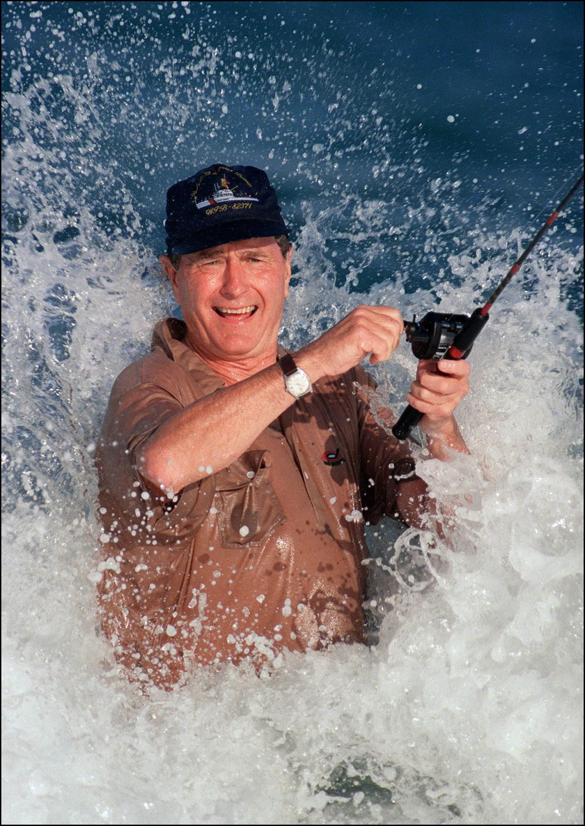 George H.W. Bush na rybach