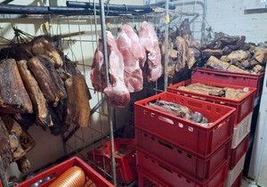 Uhapšen osimnjičeni za promet mesa uprkos merama zbog svinjske kuge u Sremskoj Mitrovici