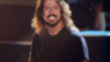 Dave Grohl na żywo z kolegami z Nirvany i Foo Fighters