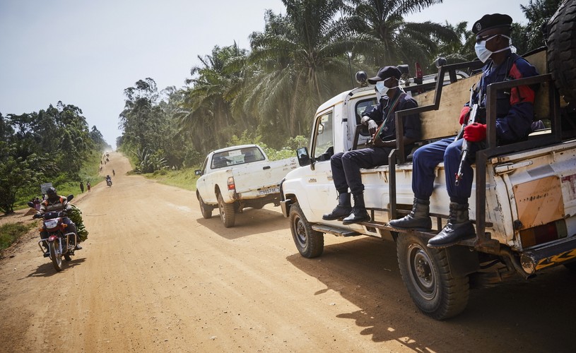 FALA EPIDEMICZNA WIRUSA EBOLA W AFRYCE