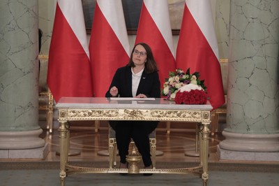 Szefowa MF: Dopłaty do węgla będą sfinansowane z nadwyżki i wpływów niepodatkowych