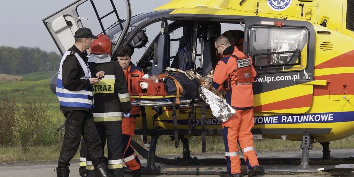 Koszmarny wypadek busa. 14 osób rannych 