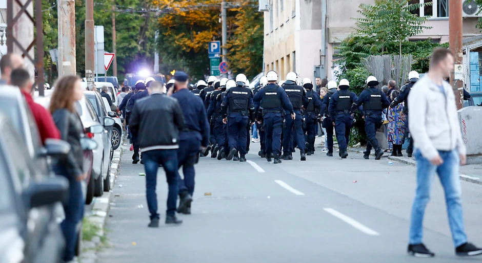 Policija je u Dobračinoj ulici sprečila incidente