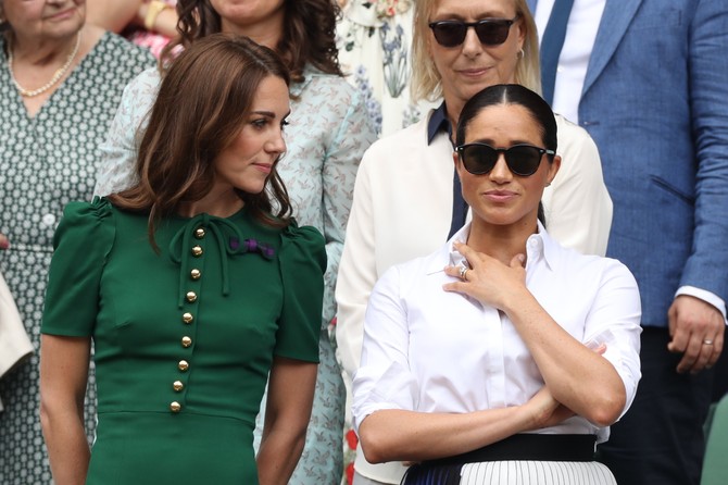 Megan Markl i Kejt Mildton 2019. na Vimbldonu
