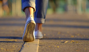 Ortopeda: jesteśmy stworzeni do chodzenia. Czy trzeba robić 10 tys. kroków dziennie? 