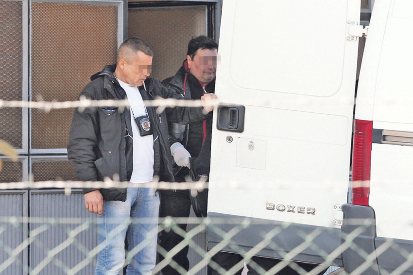 Radnici odnose telo Veroslave Stančić