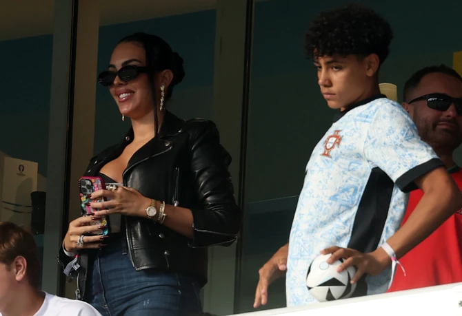 Georgina Rodirigez sa Ronaldovim sinom Kristijanom Juniorom