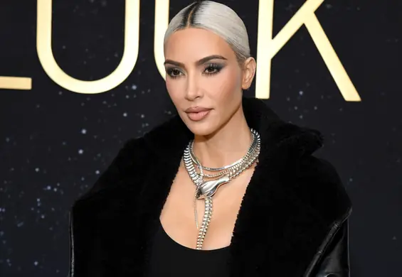 Tak śpi Kim Kardashian. Metoda celebrytki robi furorę na TikToku