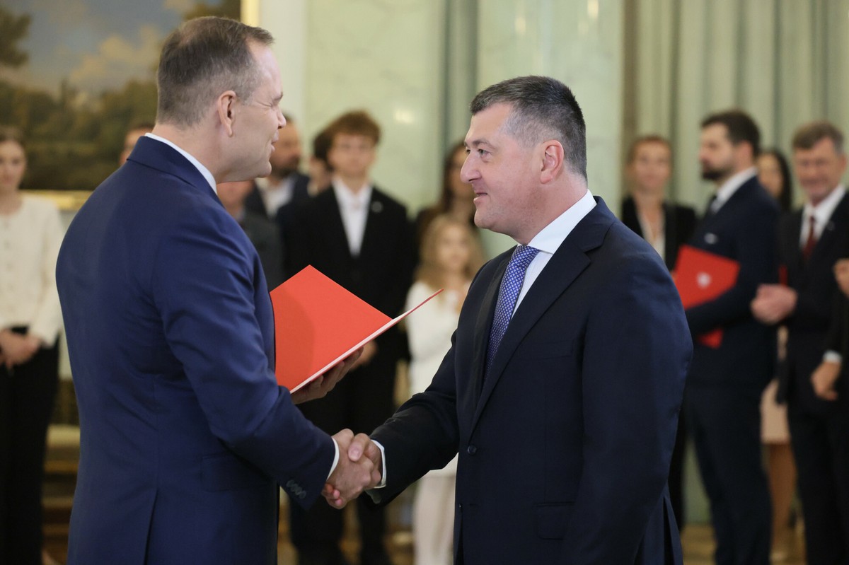 Spór o rating Polski. Doradca prezydenta odpowiada ministrowi. "Jak się ma 16 mld do 272 mld zł?"