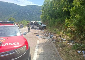 Saobraćajna nesreća na putu Nikšić-Kotor