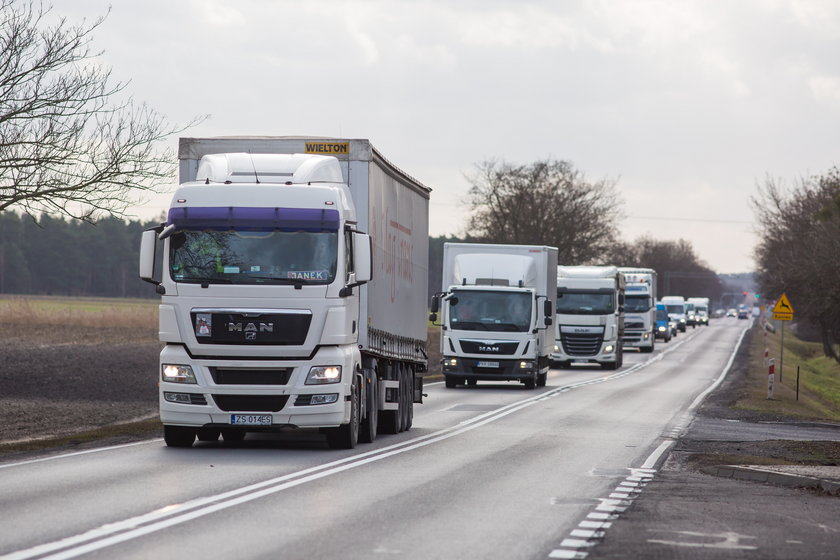 Kierowcy omijają najdroższą autostradę w Europie