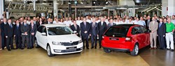 Skoda już buduje nowe auto dla ludu! Większe i tańsze od golfa! ZDJĘCIA z fabryki