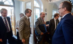 Nowy pomysł PiS na Trybunał Konstytucyjny: Nasz prezes, wasz zastępca