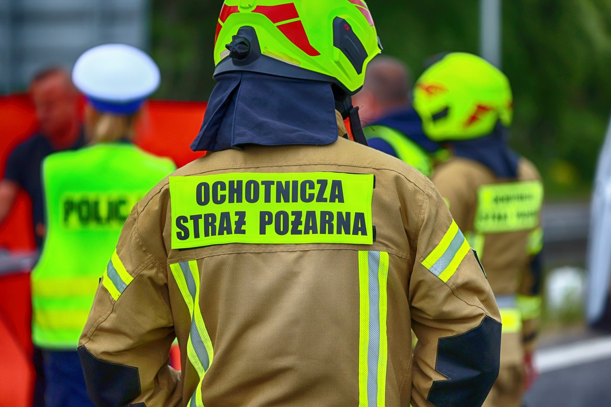 Setki pożarów w Polsce. Straż pożarna przeciążona.
