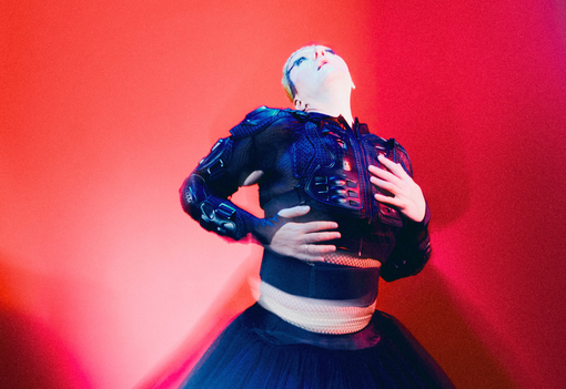 „Ne a hatalom, hanem mi tegyük magunkra a ruhákat” - Nézd meg Lakatos Márk lélegzetelállító fotósorozatát!