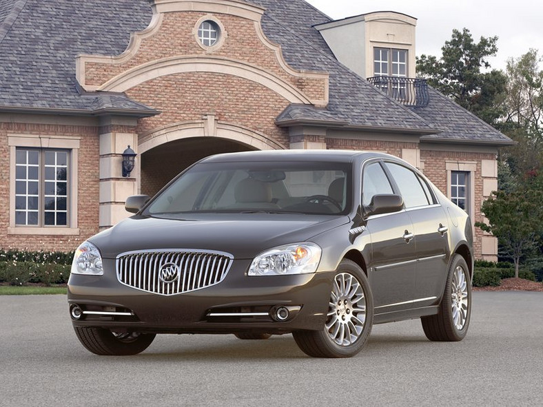 Buick LaCrosse Super i Lucerne Super: start modeli premium