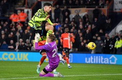 Arsenal męczył się z Luton. Zwycięska bramka padła w doliczonym czasie gry