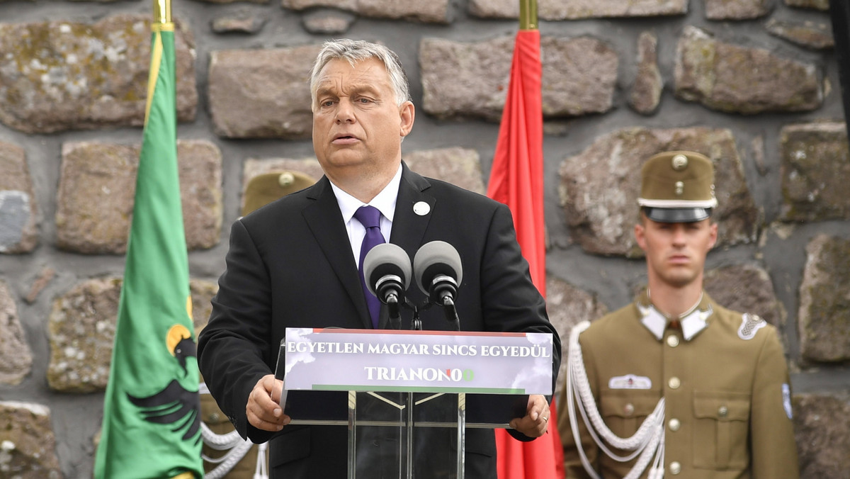 Viktor Orban w trakcie przemowy w rocznicę traktatu z Trianon