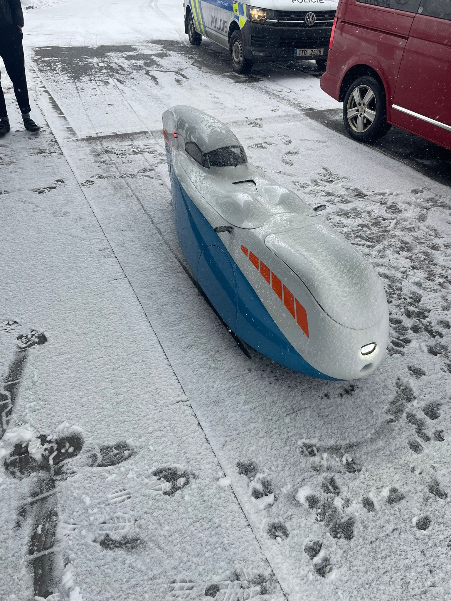 Česká policajná hliadka zastavila toto vozidlo za 10-tisíc eur.