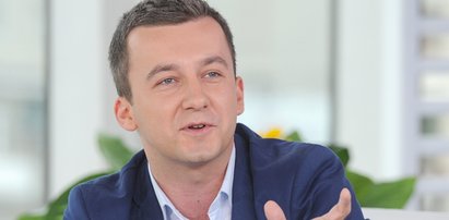 Dziennikarz TVN24 przeciw antykoncepcji. Obraził kobiety z plastrami