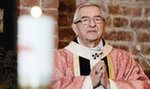 Abp Głódź ma ogromny problem. Kilkunastu księży napisało list