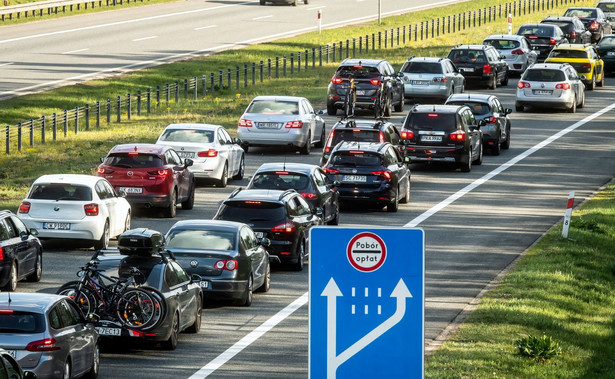 Kilkunastokilometrowe korki na A1. Zator w Nowej Wsi koło Torunia