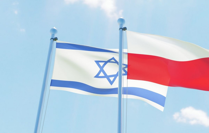 Po roku od obniżenia rangi dyplomatycznych relacji, Izrael i Polska są na drodze do powrotu do normalności.