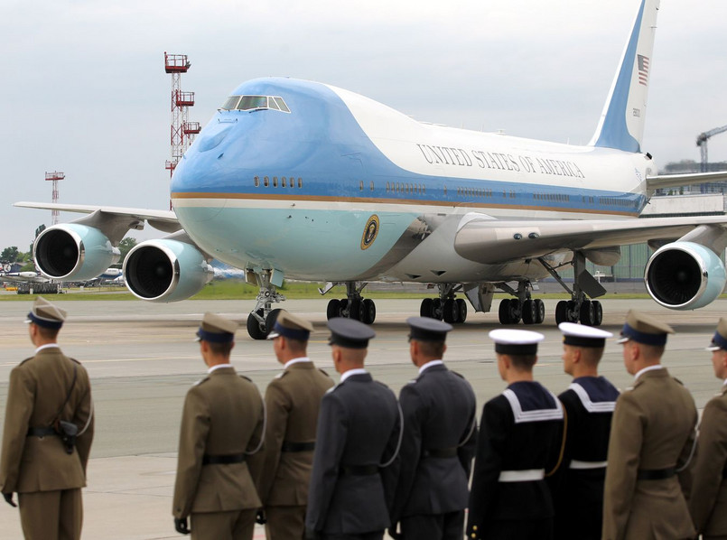 Barack Obama przyleciał do Warszawy