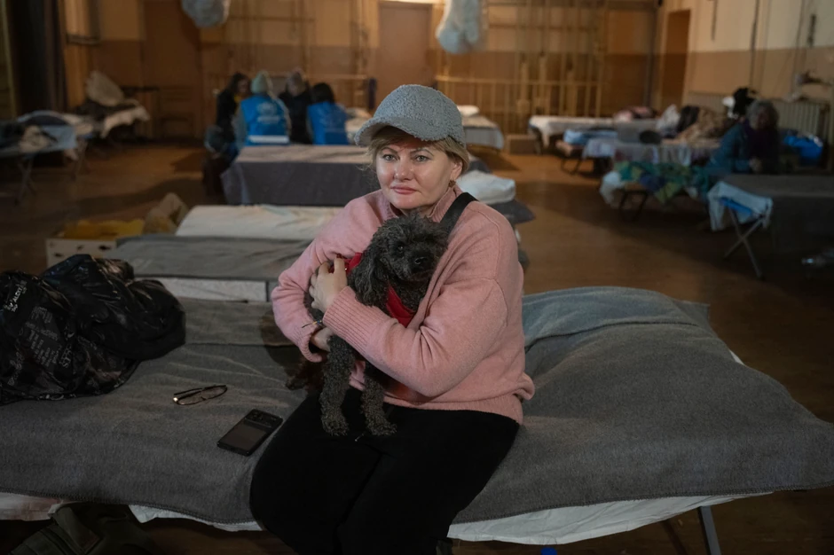 Izbeglice iz Pokrovska u Pavlogradu 12. decembra