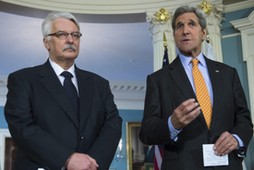 US Secretary of State John Kerry meets with Polish Foreign Minister Witold Waszczykowski 