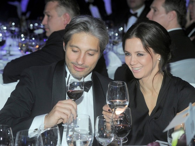 Kinga Rusin z partnerem Markiem Kujawą.