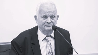 nie żyje wieloletni radomski radny jan pszczoła. zasłabł w czasie awantury na sesji