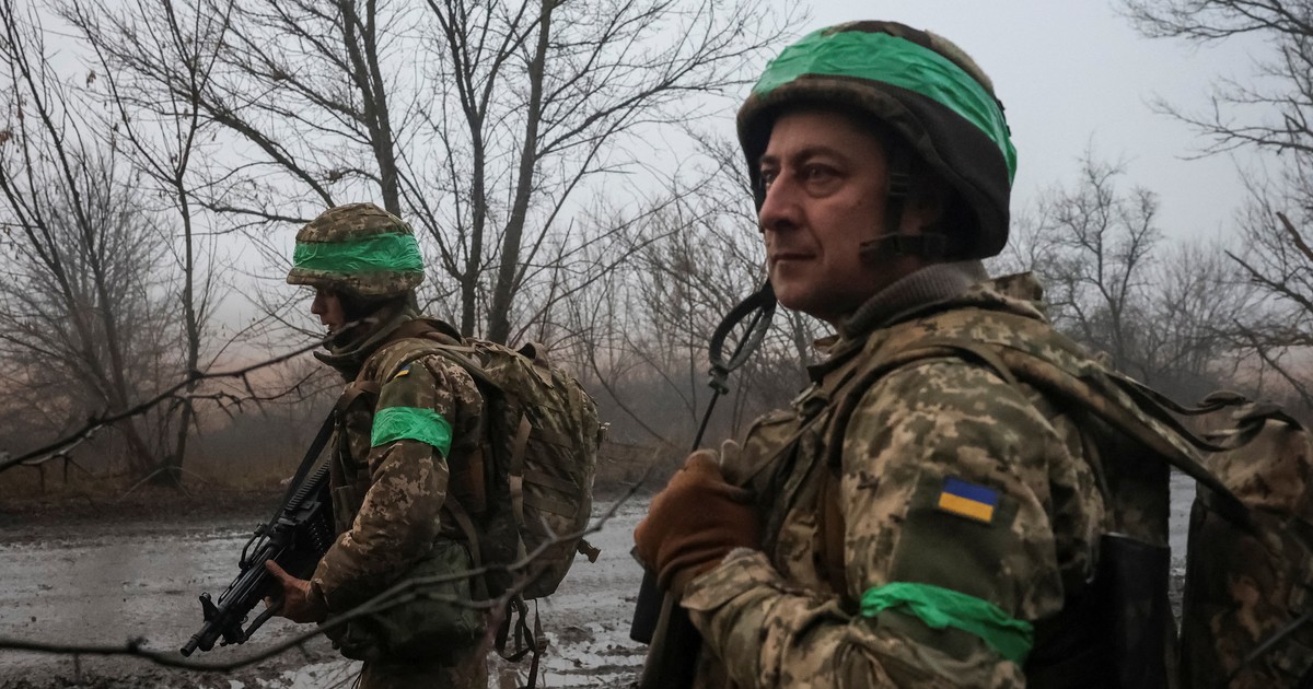 Sytuacja na froncie jest dramatyczna. Ale Kijów może ją jeszcze opanować