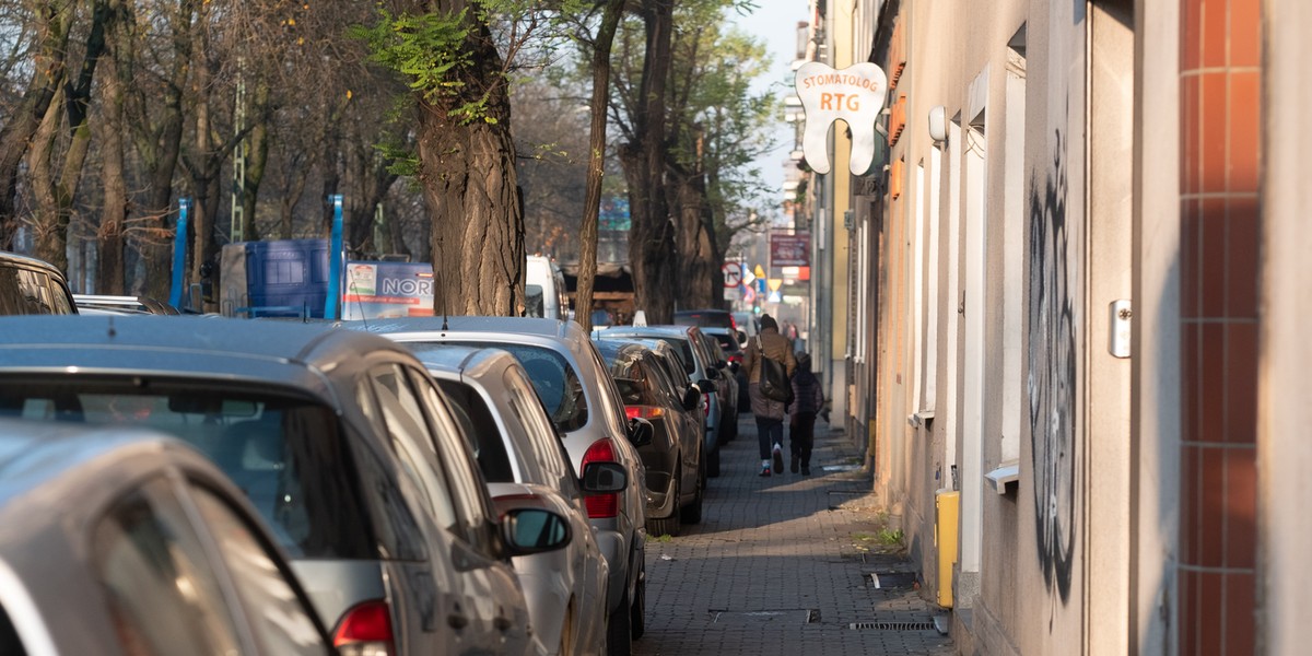 Tu będzie mniej miejsc do parkowania.