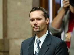 Jarosław Wałęsa chce 100 tysięcy złotych za wypadek