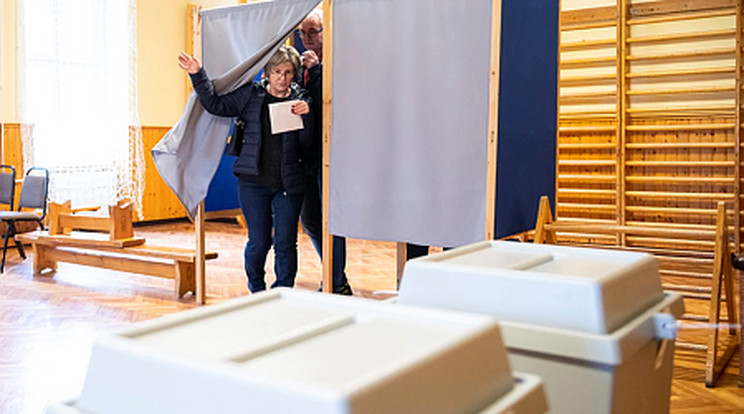 Ma tartották az idei utolsó időközi önkormányzati választásokat/Fotó: MTI/Balázs Attila