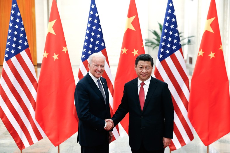 Prezydent USA Joe Biden i przywódca Chin Xi Jinping