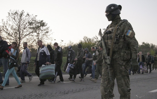 Krwawe walki w Doniecku. Czołg zniszczył ukraiński transporter [AKTUALIZACJA]