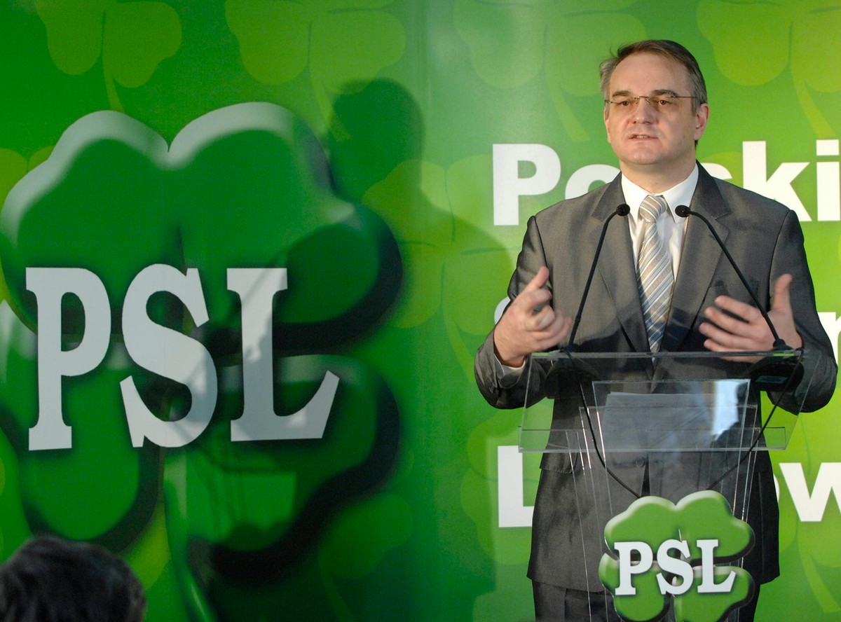 Pawlak popiera rządowy atak na OFE