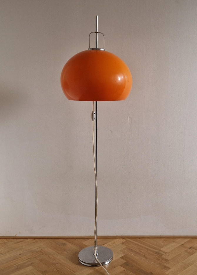 Meblo Guzzini lampa