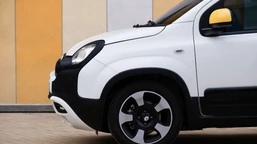 oto nowy fiat za 59 900 zł. ma prosty silnik i bogate wyposażenie