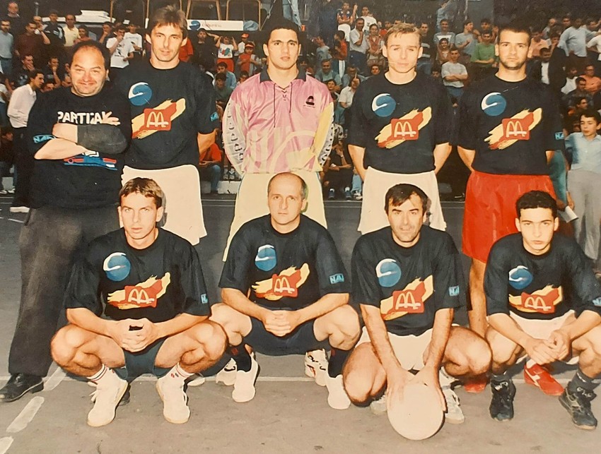 Nekada je igrao za Hajduk i FK Rad, bio je uspešan golman