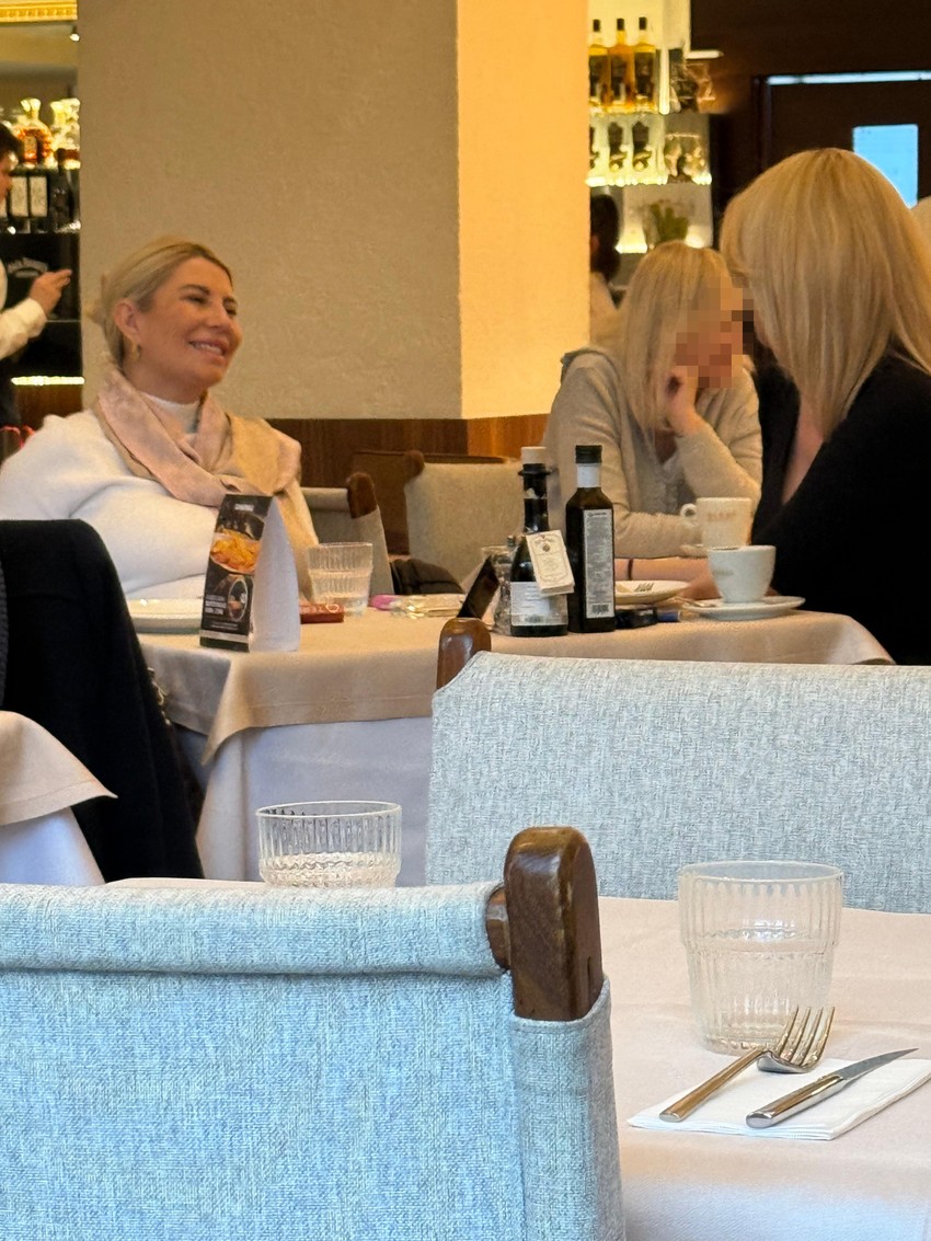 Dea Đurđević uživala na kafi