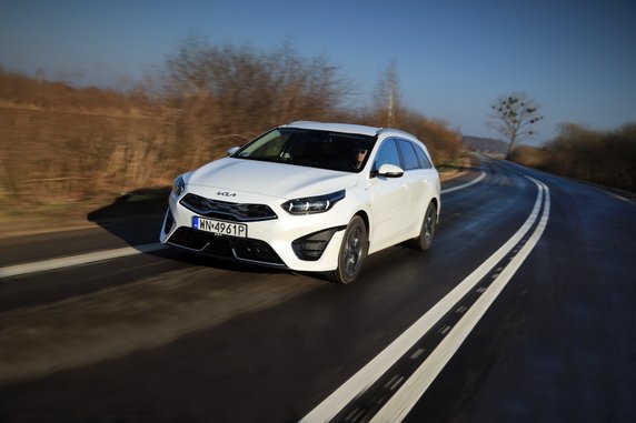 Kia Ceed SW 1.6 GDI PHEV (2021 r., 3. generacja, po liftingu)