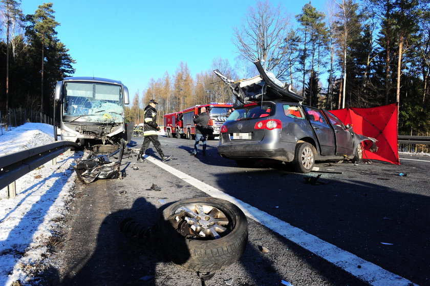 Tragedia pod Olsztynem. Wypadek autobusu z dziećmi. Są ofiary