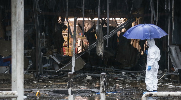 Hatalmas pusztítást végzett a bomba. / Fotó: AFP