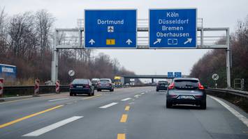 Kierowcy stosują się do mitów, a nie do przepisów. 10 największych błędów w Niemczech