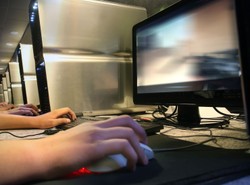 Lewicowi hakerzy chcą zaatakować giełdę na Wall Street