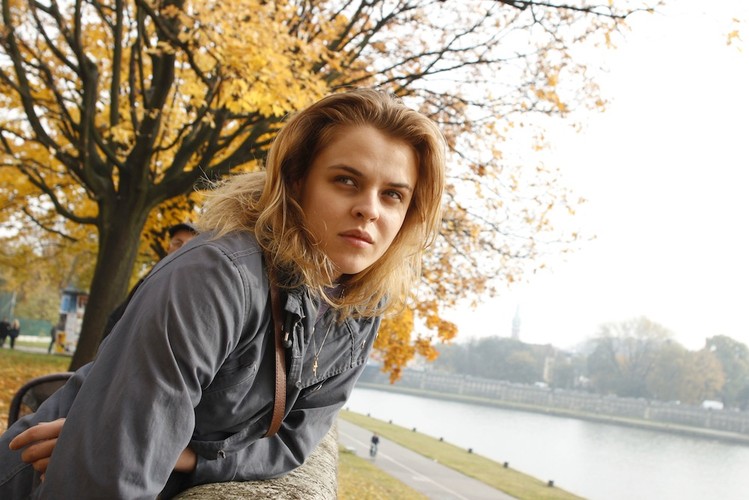 Magdalena Berus w filmie 'Nieulotne'